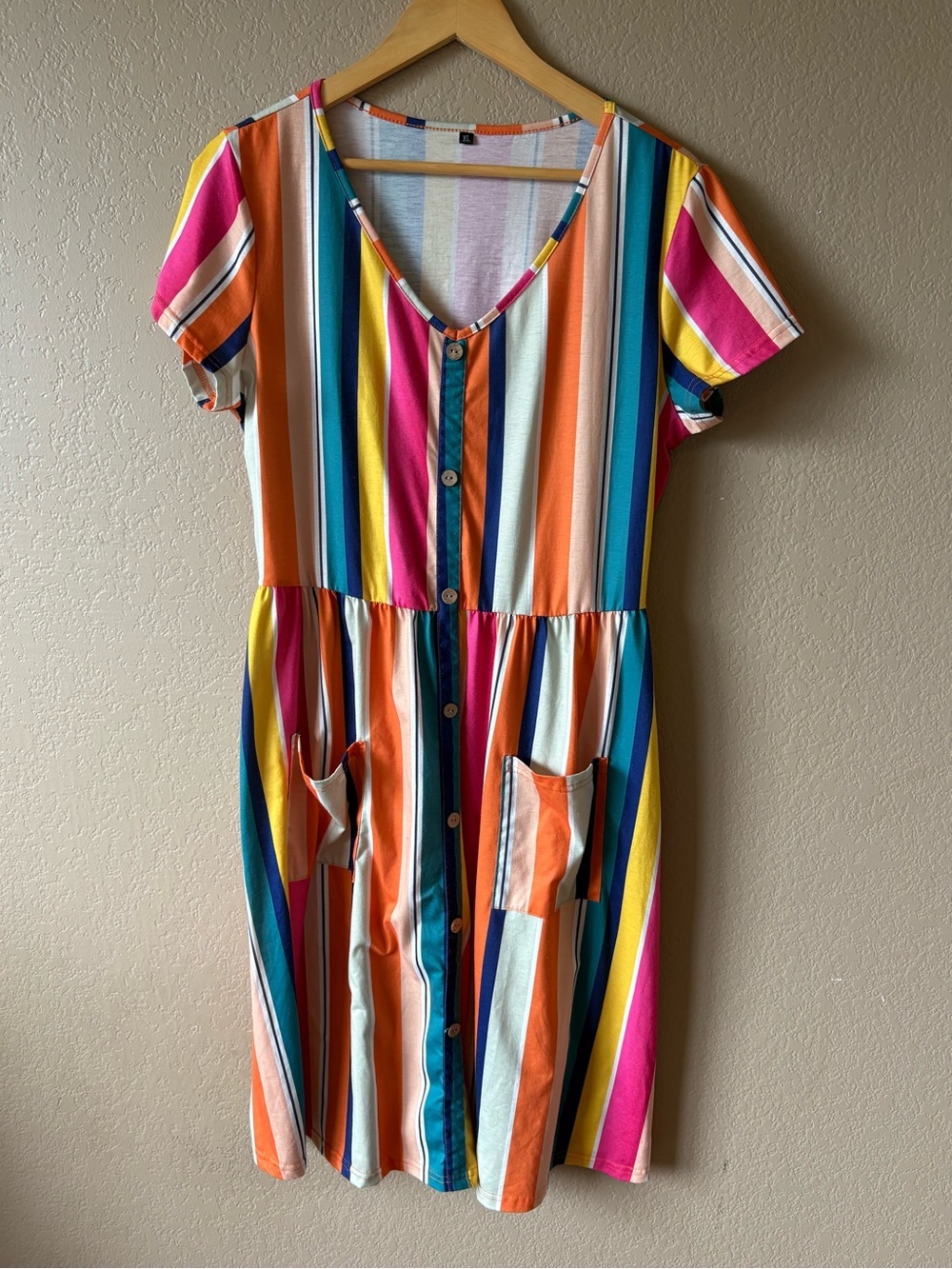 Colorful Stripped Dress Short Sleeve Knee Length Front Pockets V Neck XL